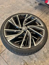 Solo Cerchi originali gti adelaide 19” pochi km