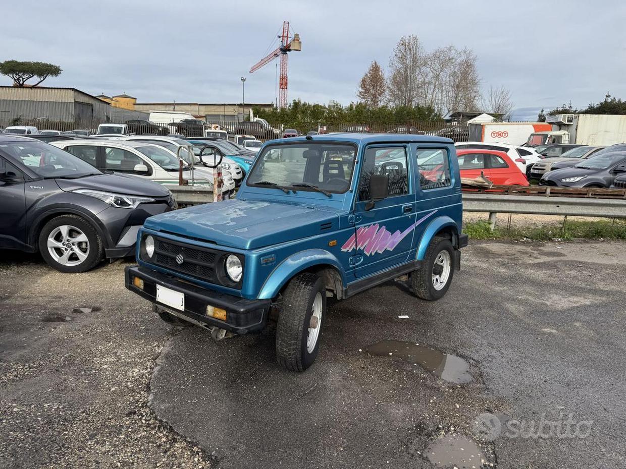 SUZUKI Samurai