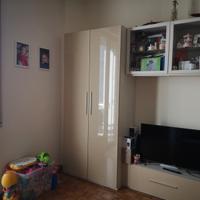 Armadio con vetrina libreria cassettone