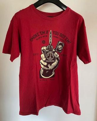 T-shirt rossa Obey