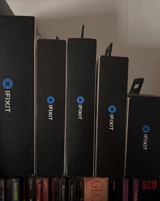 IFixit 7 kit straordinari diversi nuovi