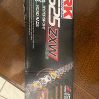 Catena moto RK Takasago chain