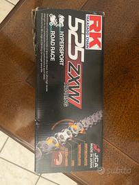 Catena moto RK Takasago chain