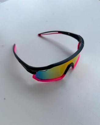 OCCHIALI SPORTIVI RACING NERO E LENTE SPECCHIATA
