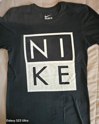 magliette NIKE