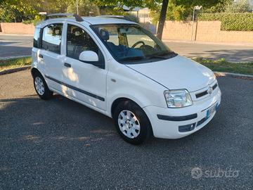 Fiat Panda 1.2 Dynamic SOLAMENTE 123.000 KM