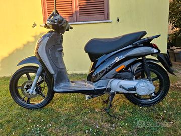 ĹIBERTY PIAGGIO 50 SPORT 2T