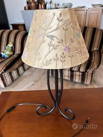 Lampada da Tavolo vintage con base di ferro