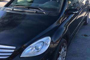 MERCEDES B180 CDI (Cambio Automatico)