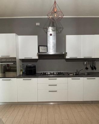 Arredamento bilocale completo