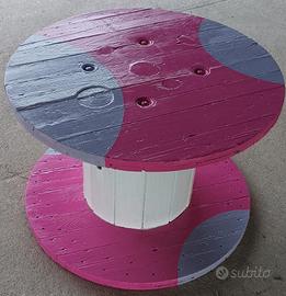 Tavolino realizzato con bobina legno - Rosa Viola