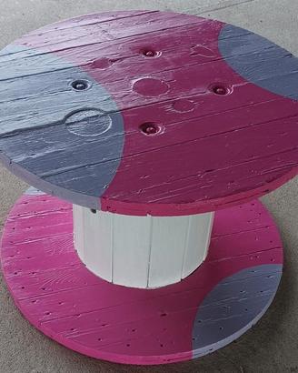 Tavolino realizzato con bobina legno - Rosa Viola