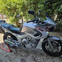 YAMAHA TDM 850