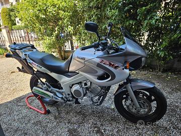 YAMAHA TDM 850