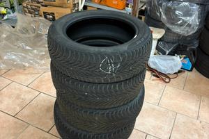 4 gomme invernali pirelli 195/55 r16 87V