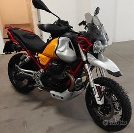 Moto Guzzi V85 TT Evocative Graphics Giallo Mojave