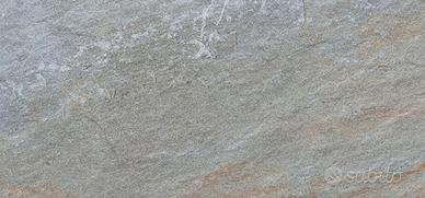 Piastrelle da esterno nuove 