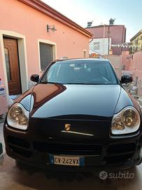 Porsche cayenne 2005