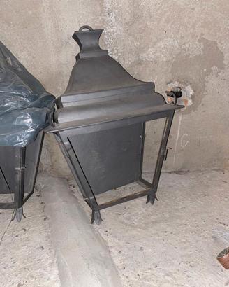 Coppia di portalampade retrò da esterno