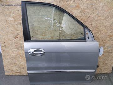 Porta anteriore destra per Kia Carnival del 2004