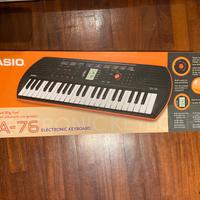 Pianola casio SA-76 con custodia cavallimusica