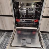 lavastoviglie per pezzi di ricambio 