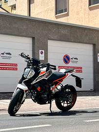 ktm duke 125