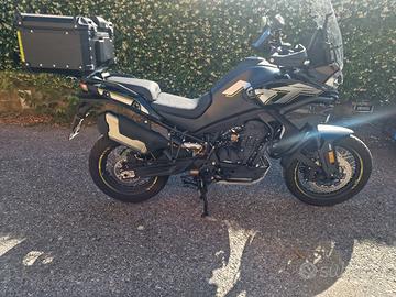 moto cf 800 Explorer 