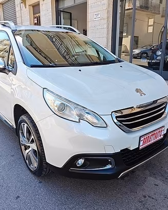 PEUGEOT 2008 1.6 HDI 92 CV ALLURE *NAVI* - 2015
