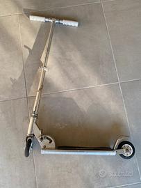 Monopattino pieghevole