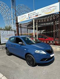 Lancia Ypsilon 0.9 TwinAir 85 CV 5 porte Metano Ec