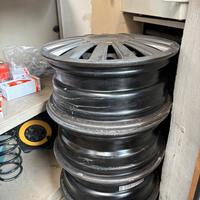 Cerchi in ferro da 15 pollici FIAT