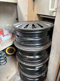 Cerchi in ferro da 15 pollici FIAT