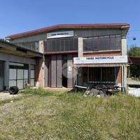 CAPANNONE A BORGOFRANCO D'IVREA