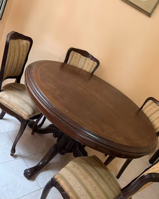 tavolo con comodini