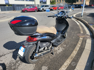 Piaggio Beverly 500 usata in vendita in Toscana