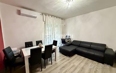 TRE LOCALI RISTRUTTURATO IN CENTRO