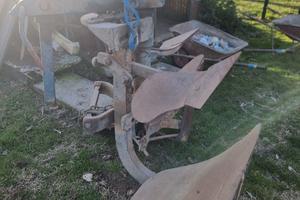 aratro 45 gradi da trattore