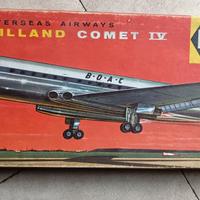 aeromodello De Havilland Comet IV 
