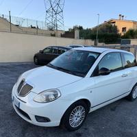 Lancia Ypsilon 1.2 69 CV 5 porte GPL Ecochic Silve