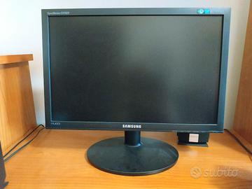 Monitor PC Samsung EX1920W da 19" nero 1440 x 900