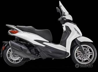 Piaggio Beverly 400 usata in vendita in Lombardia