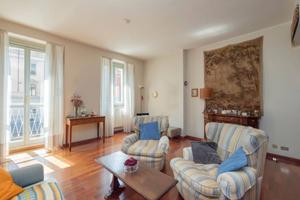 Appartamento di 135 m² con 4 locali e box auto a M
