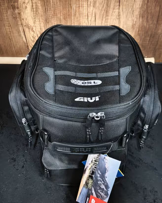 Borsa da Serbatoio TancklockED a Fondo Curvo Givi 