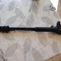 Monopiede Manfrotto completo di testa