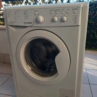 lavatrice Indesit 