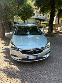 Opel astra sport tourer innovation