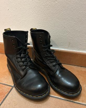 Dr Martens 1460 BOOT - black stivaletti stringati