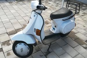 Piaggio Vespa 50 R (V5A1) - 1990