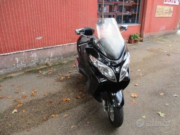 SUZUKI BURGMAN 400 ANNO 2007 GARANZIA 12 MESI